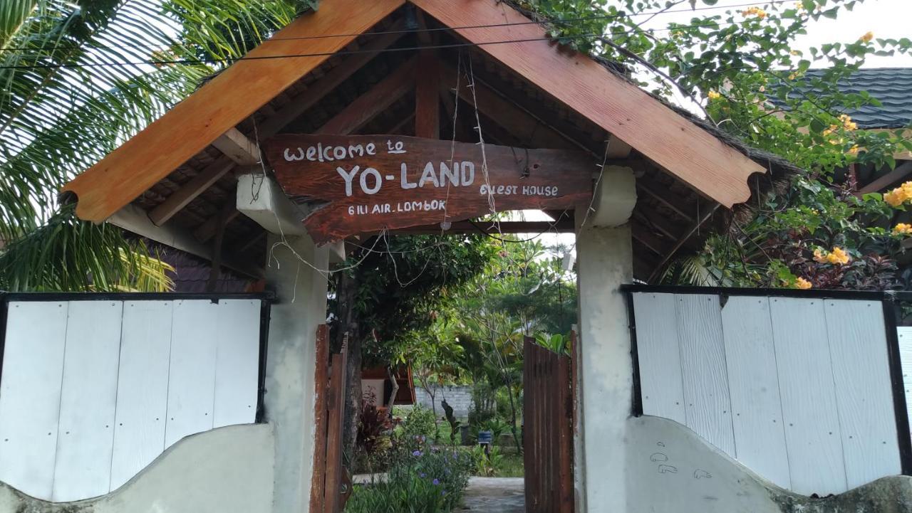 Yoland Guesthouse Gili Air Exteriör bild