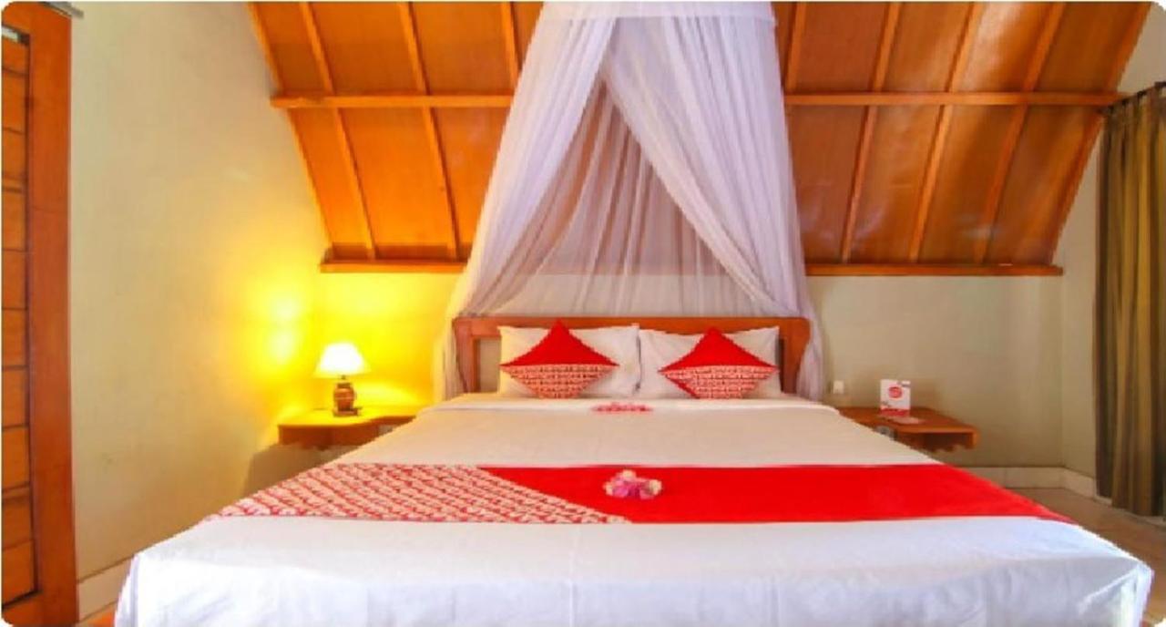 Yoland Guesthouse Gili Air Exteriör bild