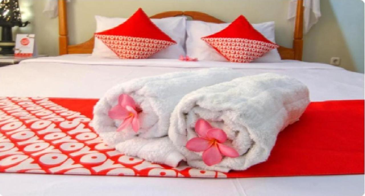 Yoland Guesthouse Gili Air Exteriör bild